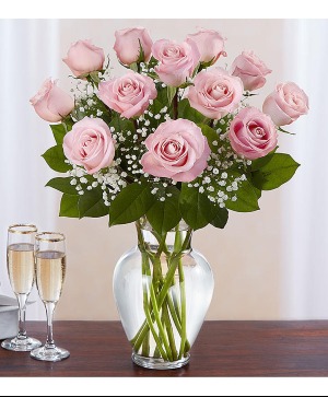 Soft Pink Dozen Rose Arrangement