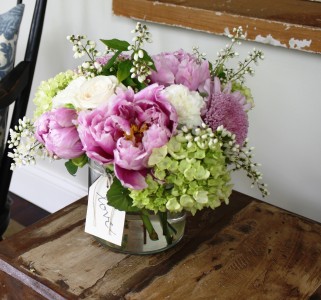 soft & simple compact vase
