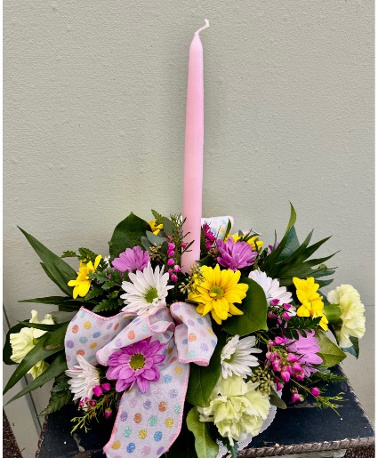Soft Spring Bouquet  Fresh Flower Centerpiece 
