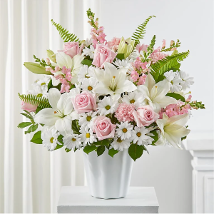 Soft Touch Tabletop Basket 