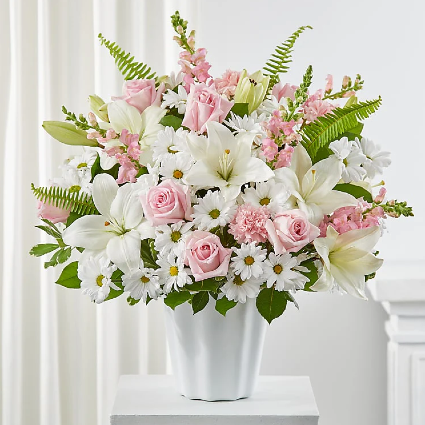 Soft Touch Tabletop Basket 