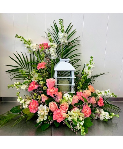 Solar lantern and flowers  Colors can be changed!