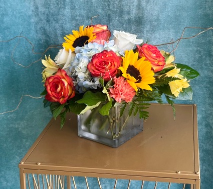 SOLSTICE CUBE FRESH ARRANGEMENT