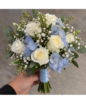 Something Blue Mini Homecoming Bouquet 