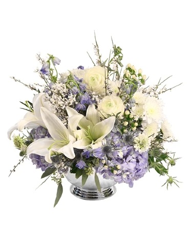 Spark of Splendor Floral Design  in Darien, CT | DARIEN FLOWERS