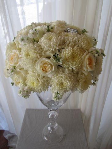 SPARKLE OF MY EYE Vase Arrangement in Woodbridge, ON | PRIMAVERA FLOWERS & MORE LTD.