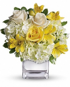 Sparkling Array of Sunny Favorites  in Ventura, CA | Mom And Pop Flower Shop