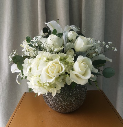 SPARKLING BOWL FLOWER ARRANGEMENT