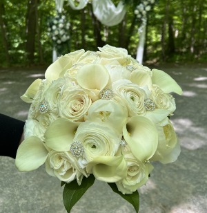 Sparkling white Bridal Bouquet 