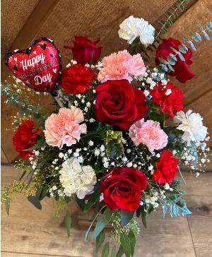 Special Valentine Fresh Arrangement