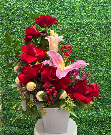 Spiral Arrangement  in Norwalk, CA | Ana's Flowers