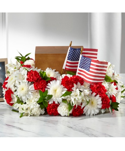 Spirit Of Patriotism S5310 Urn Arrangement