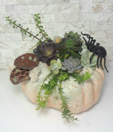 Spooky Halloween Centerpiece 