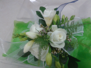 Spray Rose Corsage 