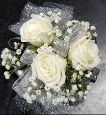 Spray Rose corsage  