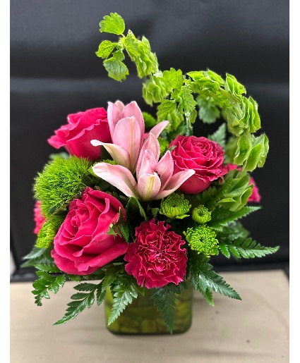 Spring Fizz Cube arrangement 
