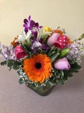 SPRING IN YOUR STEP GLASS CUBE ARRANGEMENT