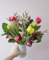 Seasonal Rosie  Vase Arrangement 
