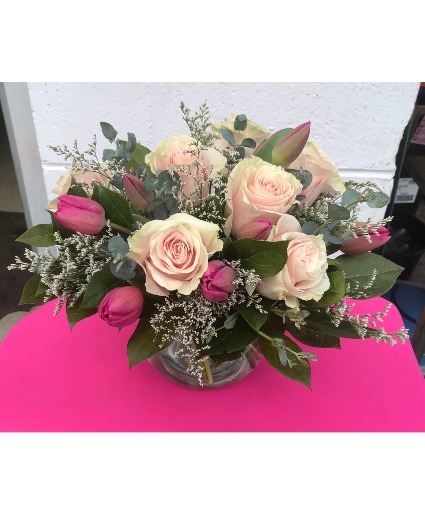 Spring Special Vase Dense Vase Arrangement