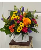 Spring Time in Bellefonte All around basket arrangement