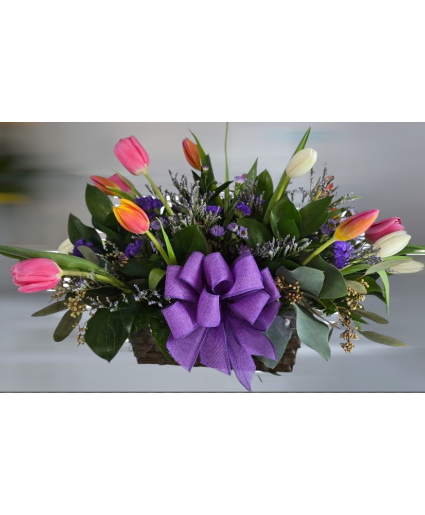 Spring Tulip Centerpiece decorative