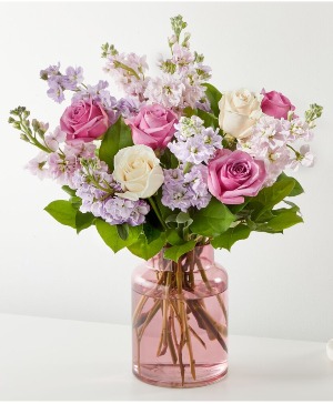 Springtime Spritz Bouquet 24-M2p