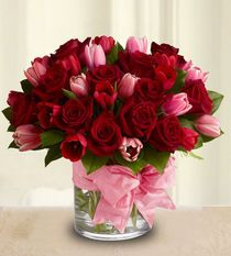Square cube with red roses & tulips 
