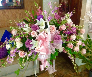 basket of roses flower  Basket 