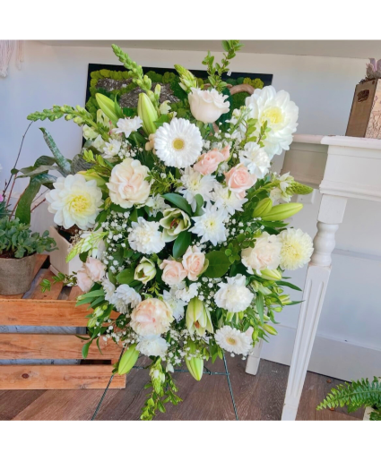 Small Standing Spray - Pastels 