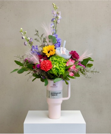 Stanley Cup Floral  in Syracuse, IN | Dynamic Floral