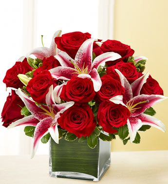Stargazer LOVE Love in Whittier, CA | Rosemantico Flowers