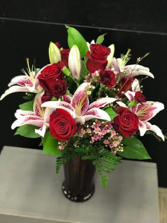 Starry Eyed Floral Arrangement