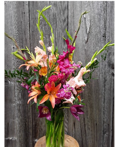 Statement Piece artistic design in a vase