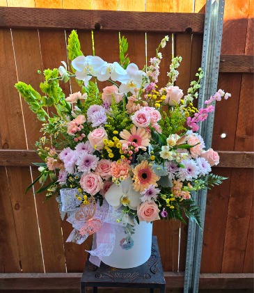 Stay VIORgeous Blooms  in Vacaville, CA | Vior Floral Art