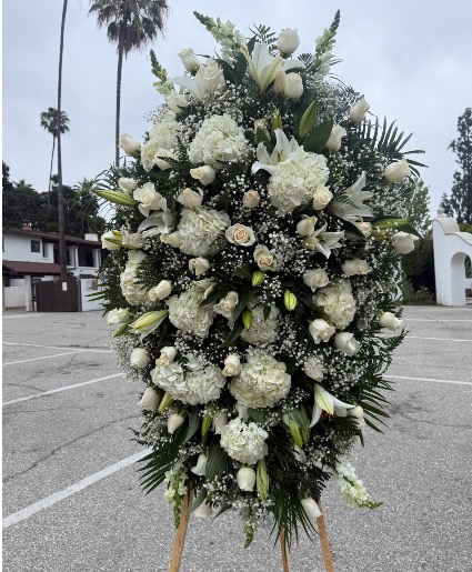 Stnding spray w Funeral