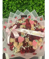 STRAWBERRY  BOUQUET 50 ROSES 