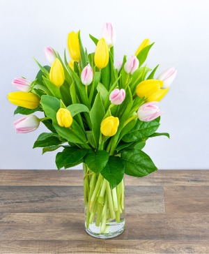 Strawberry Lemonade Tulips Arrangement