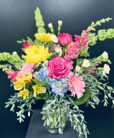 Striking Starburst  Flower Arrangement