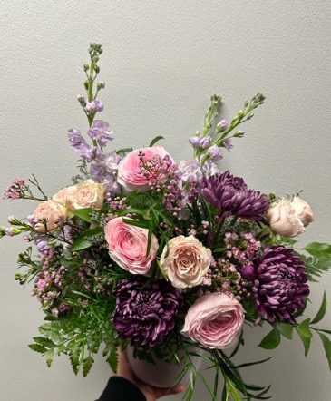 Stunning Ranunculus  in Etobicoke, ON | THE POTTY PLANTER FLORIST