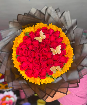 stunning red & yellow 75 red roses and sunflowers