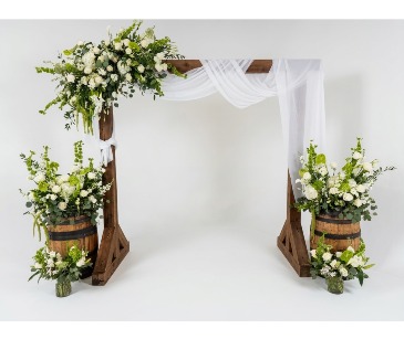 STUNNING WEDDING ARCH  SETUP in Toronto, ON | PERCY WATERS FLORIST
