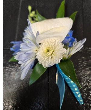Summer  Boutonniere