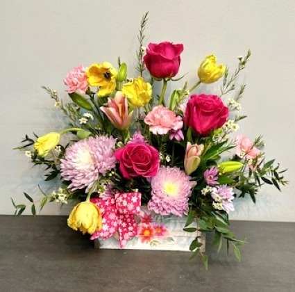 Summer Garden Delight Floral Arrangement 