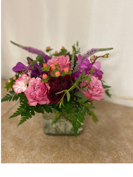 Summer Lovin Cube arrangement