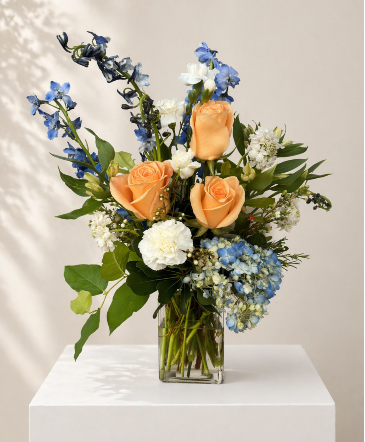 Summer Tide Cube Vase Arrangement  in Longview, WA | Banda's Bouquets