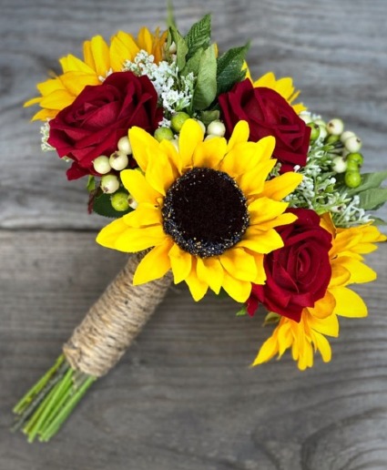 Sunflower and roses 
