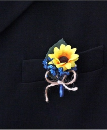 Sunflower Boutonnier 