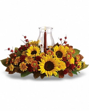 Sunflower Centerpiece T170-1 21"(w) x 12"(h)