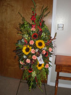 SUNFLOWER EASEL FUNERAL FLOWERS