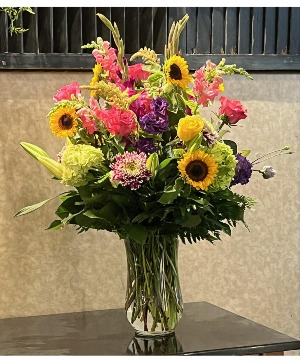 Days of Sunshiine Vase Arrangement